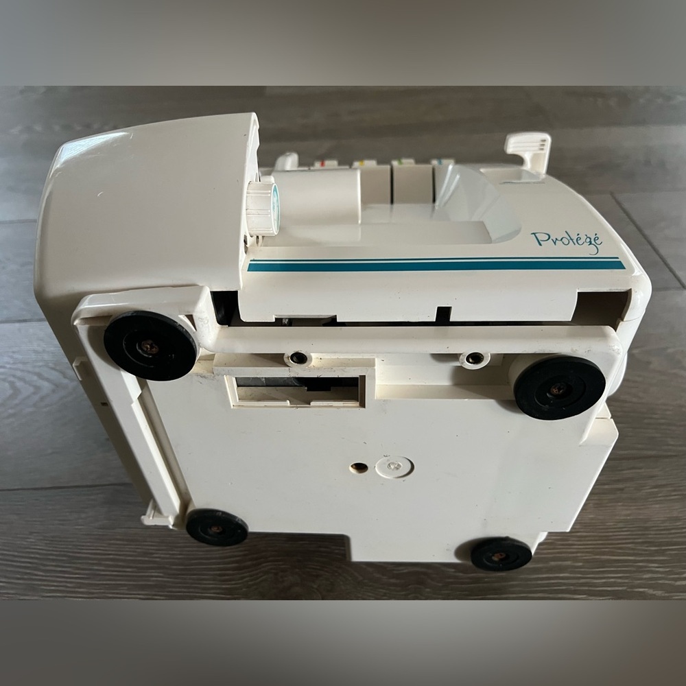 Like New Baby Lock White Serger Sewing Machine Conditions in Working Great 100% - Picture 10 of 16